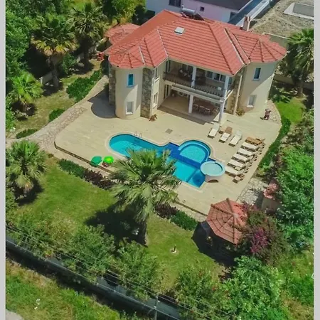 Dazmanda Villa